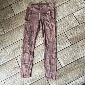Lululemon Fast and Free leggings 25” with pockets